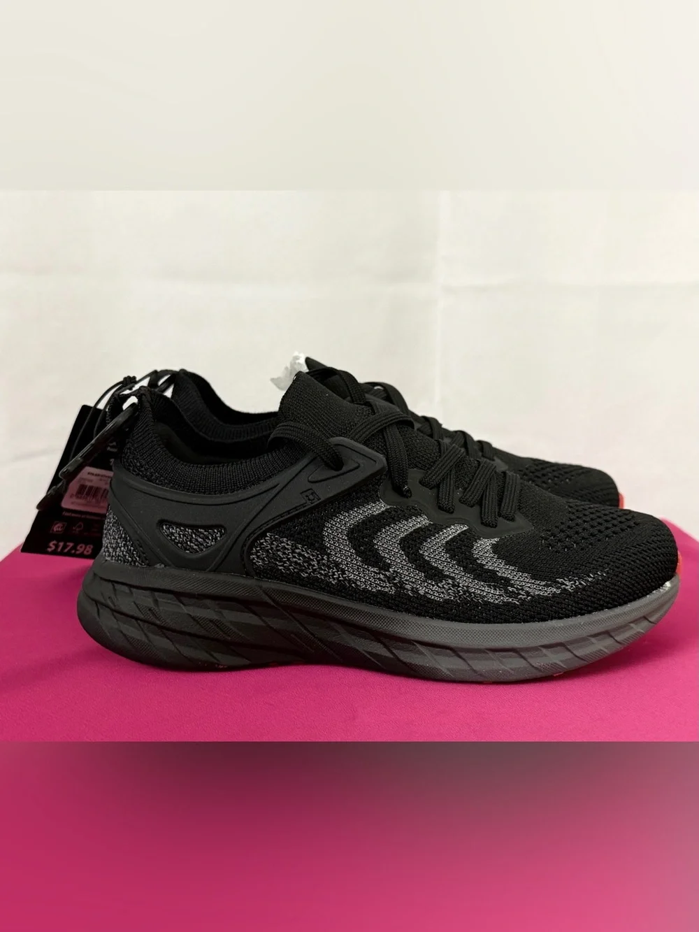Athletic Works Unisex Black &Gray Knit Sneakers w/ Memory Foam Insole Kids 1 NWT - Picture 8 of 11